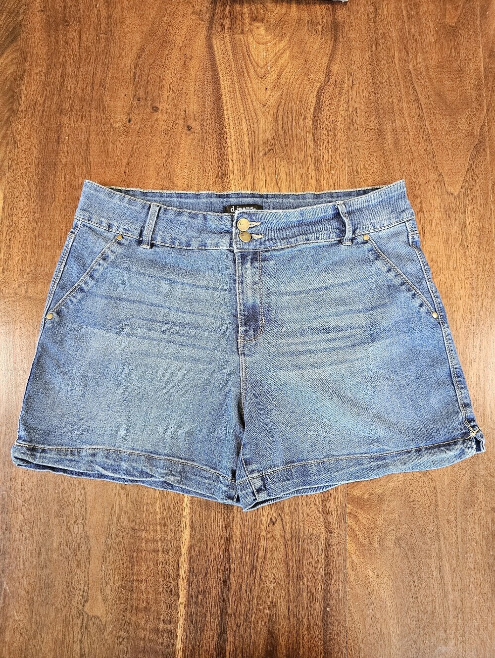 D Jeans Women's Denim Blue Shorts Size 16